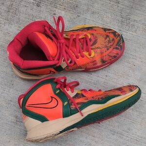 Nike Kyrie Infinity 1 World Orange Basketball Sneakers‎ Youth Size 5